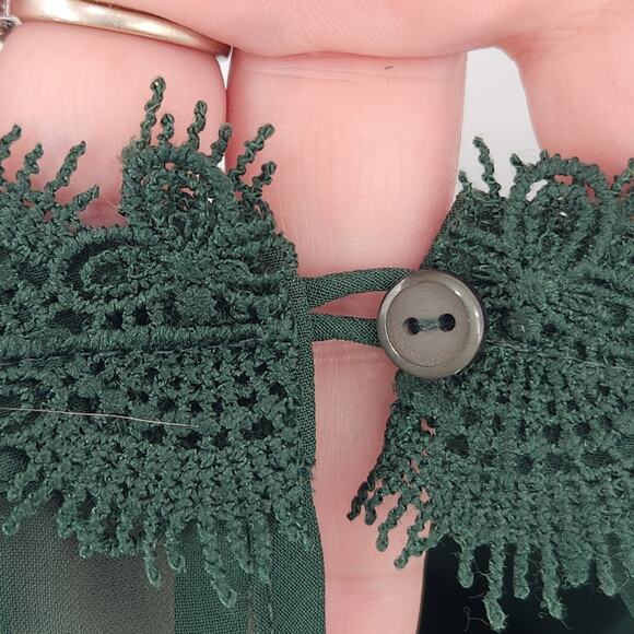 Mod X Evergreen Mesh Ladder Lace Sleeve Keyhole Back Tiered Tulle Top Women's XS - Picture 6 of 12